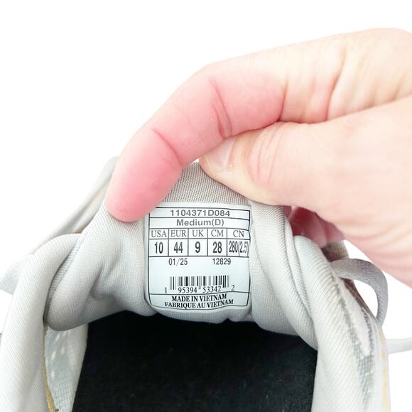 Brooks Gray Adrenaline GTS 24 Sneakers Sz 10 - Picture 6 of 7